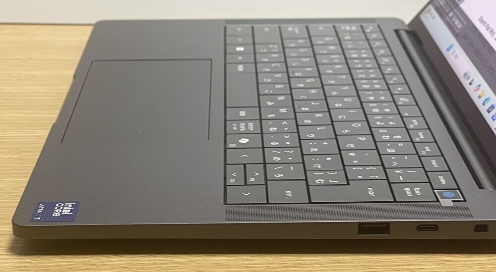 MR_Ken2's tweet image. Core Ultra 7 268Vを搭載するDell Pro 13 Premiumを実機レビューしています。13.3インチ 2.5K 解像度の液晶、マグネシウム製筐体ともに高品質 
#デルアンバサダー #DellAIPC 
winandinet.jp/entry/dell-pro…