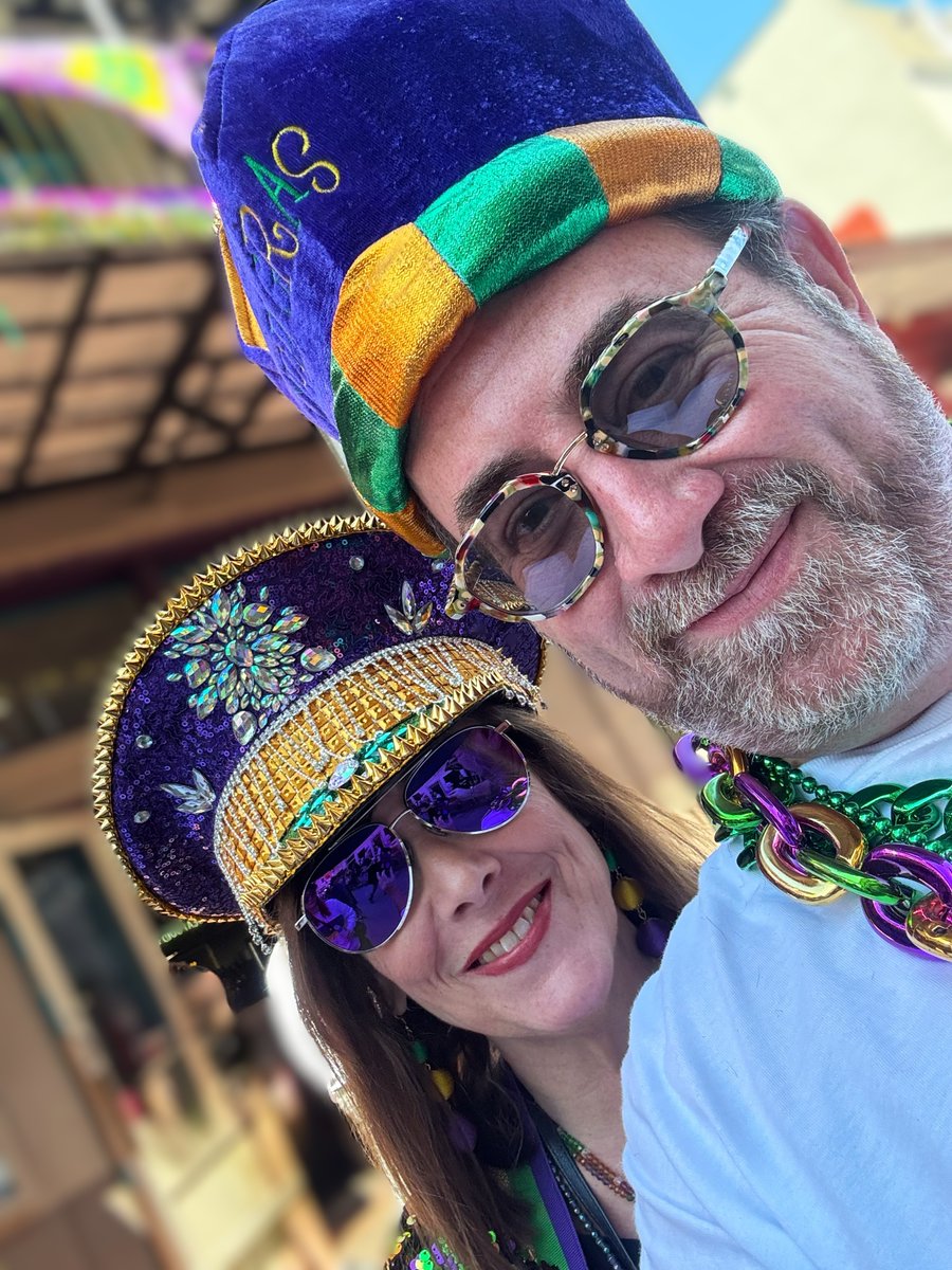Mardigrasstar's tweet photo. Frontier Airlines just launched new routes to New Orleans for Mardi Gras 2026! 🎉 Ready to party in NOLA? Book now and join the fun! 🎭✈️ Let us help with your #bucketlistadventure 👉https://t.co/MpiPZ8Y5nH
#MardiGrasRockstar #MardiGras2026 #FrontierAirlines https://t.co/L532F4rhvl