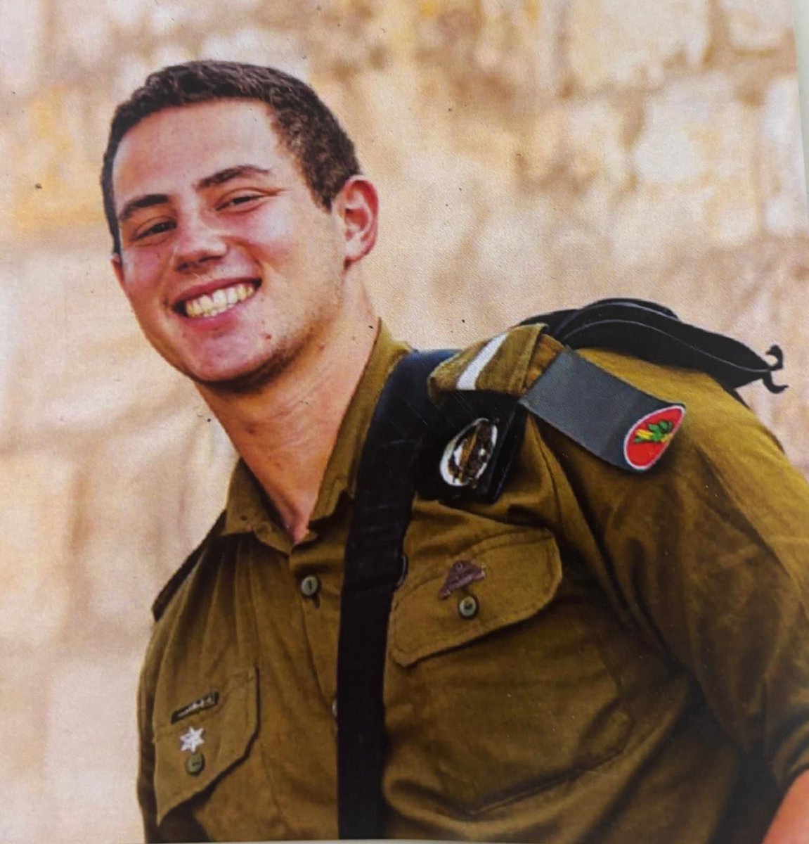 With heavy hearts and a deep sense of relief we share the news that, Captain Omer Neutra Z”L has finally been returned for burial in the land of Israel. Thinking of his beautiful parents and family. 🕯️💔