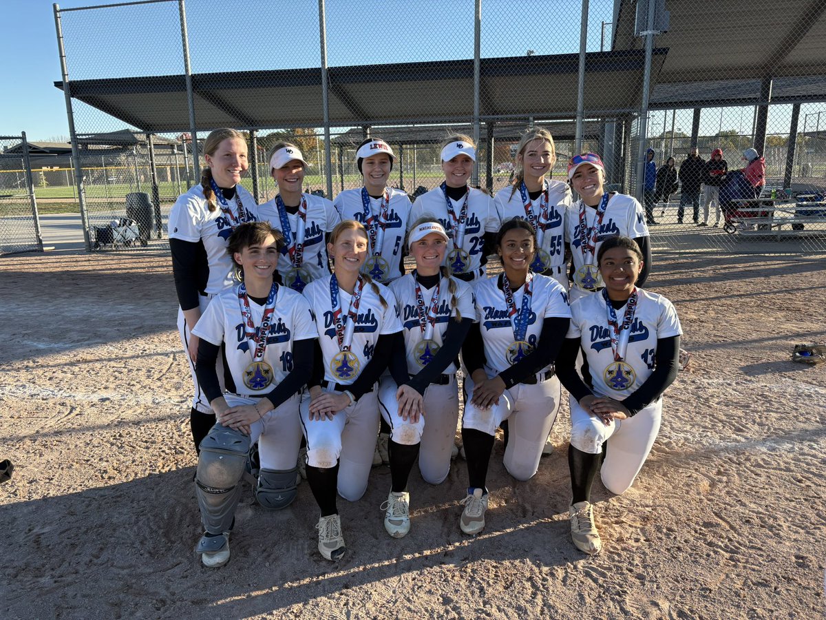 MmWasco's tweet photo. Great way to end our fall season, winning our bracket at the @TopGunEvents Select Invitational🥎 

Still lots of work to do, but so much growth and hard work put in by these girls. Now it’s time to grind during off season😤😤 #wascoproud https://t.co/yNdQgvdKfE