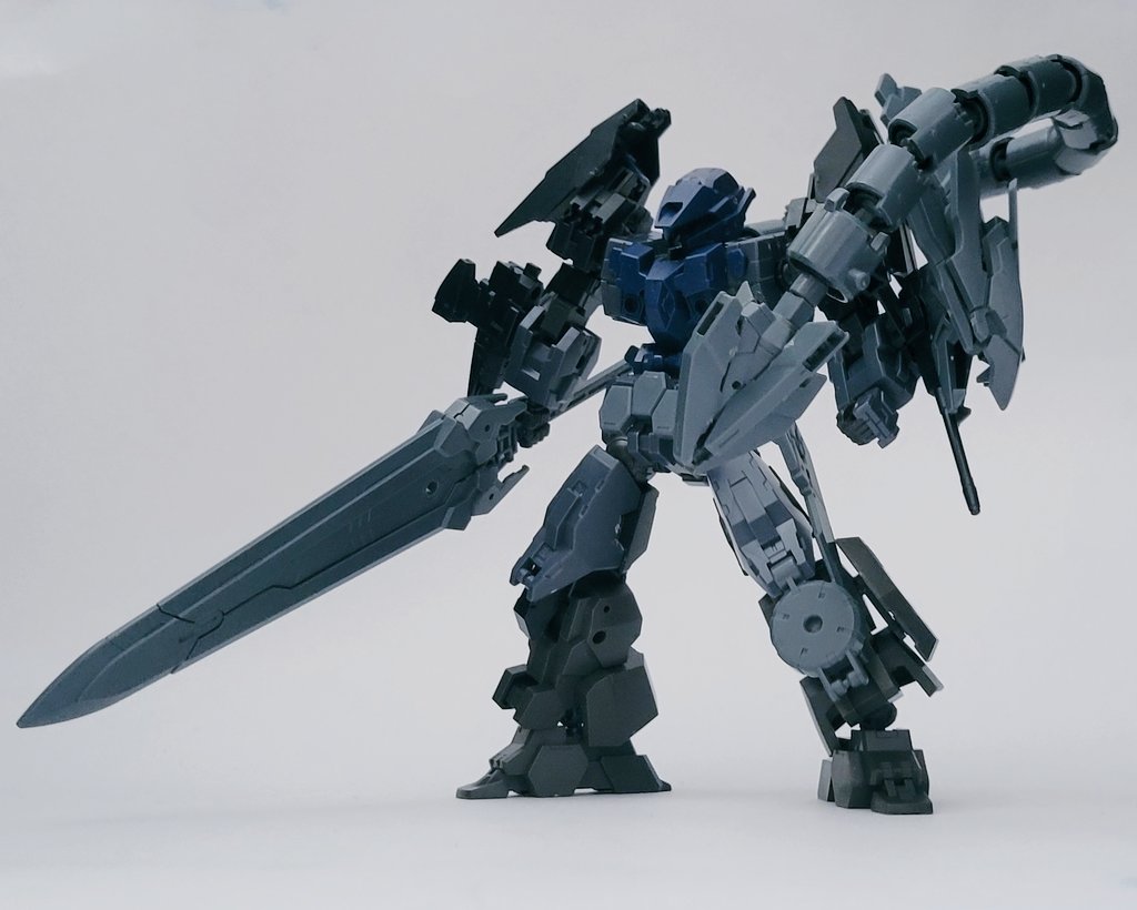 黒色と茶色のツートン刀 黒色と茶色のツートン刀 Amazon.co.jp: 匠刀房(Takumitoubou) 模造刀剣 逆