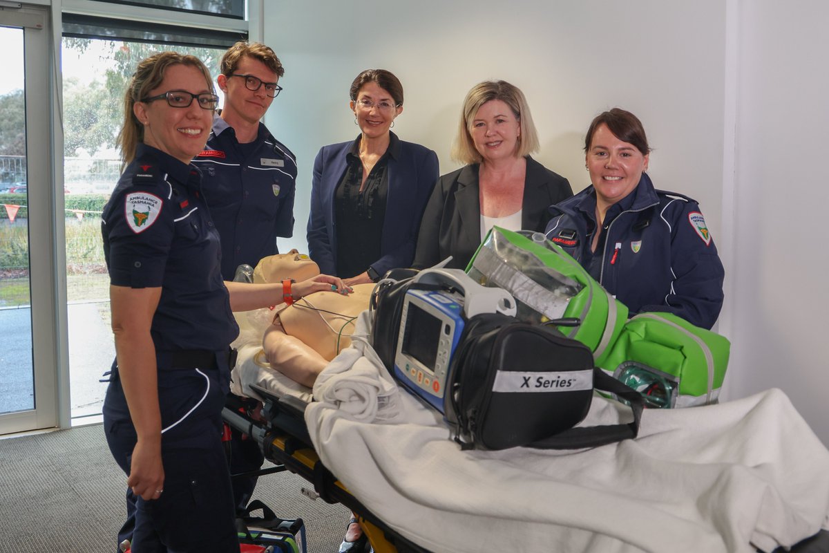 The Tasmanian Government has welcomed eight new qualified paramedics who have transferred from interstate ambulance services to join Ambulance Tasmania. 

premier.tas.gov.au/latest-news/20…