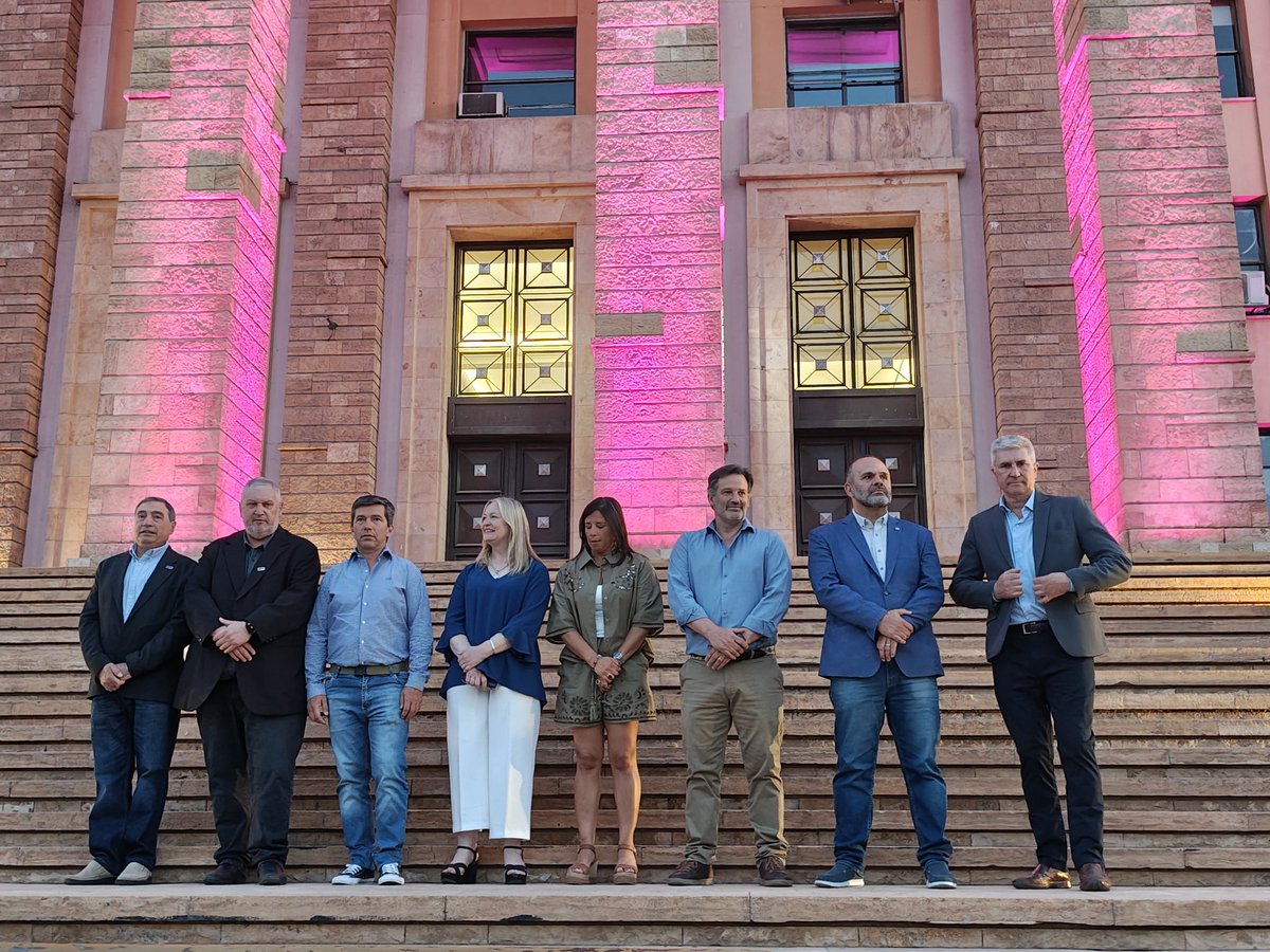 petilombardi's tweet image. Recibimos a más de 700 participantes de 22 provincias, que serán parte de las XXXVII Olimpiadas Nacionales de Empleados de los Institutos de Vivienda.  Una instancia en la que a través del deporte y la integración se fortalecen lazos entre estos organismos de todo el país.