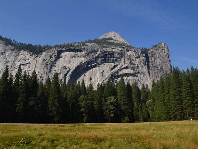 AmericaOest's tweet photo. Salts base a Yosemite, ara que no hi ha ràngers vigilant. Això sí, el parc amenaça amb multes, que no són poca cosa. Us ho explico aquí:
https://t.co/BNdNrWY31c https://t.co/hbMdFZr0P1