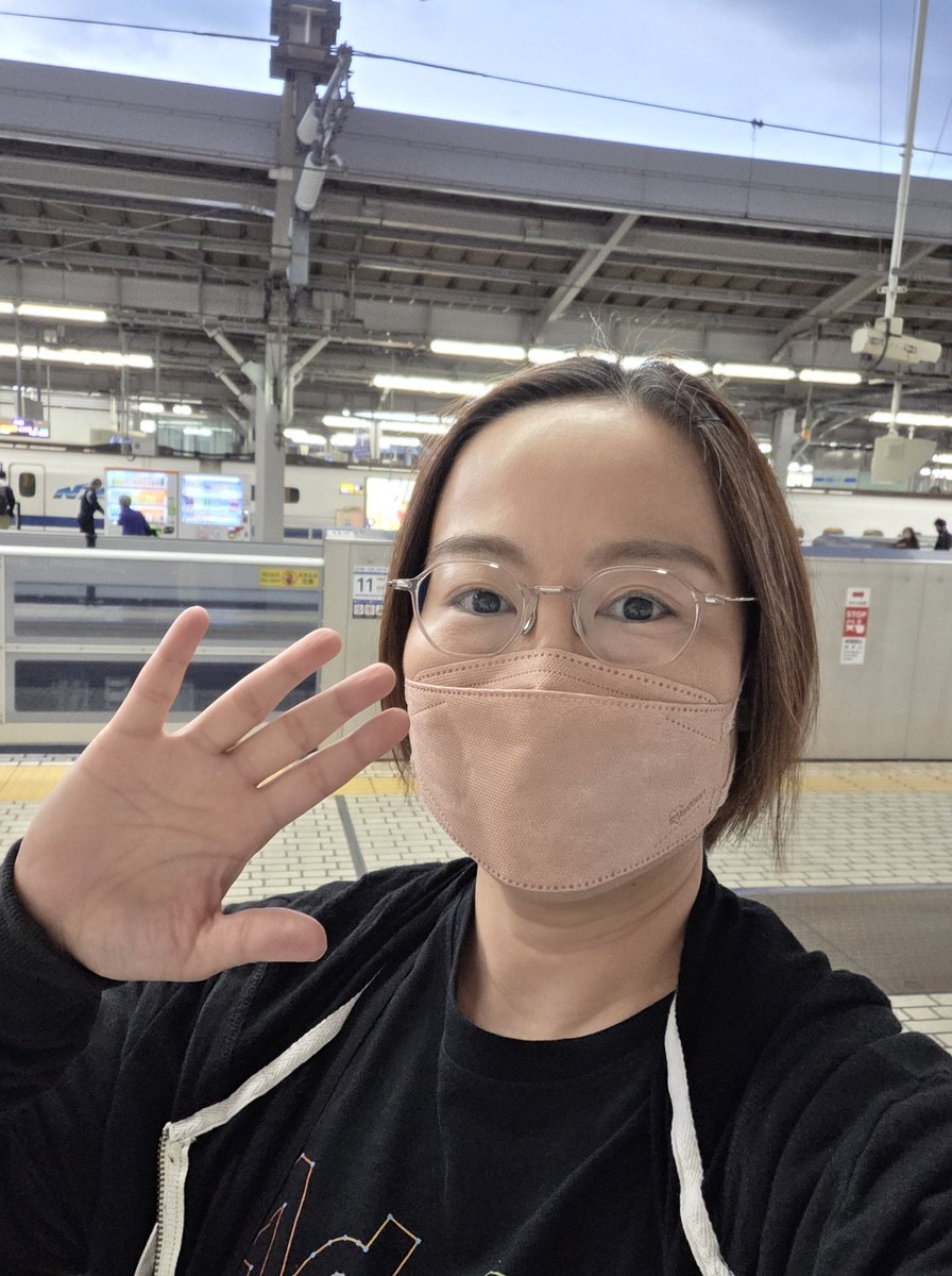 #ギークリ の ASKコーナーで、アドビ アプリへのご質問に応じる担当で、まもなく上京！
気軽に声かけてくださいー (^○^)