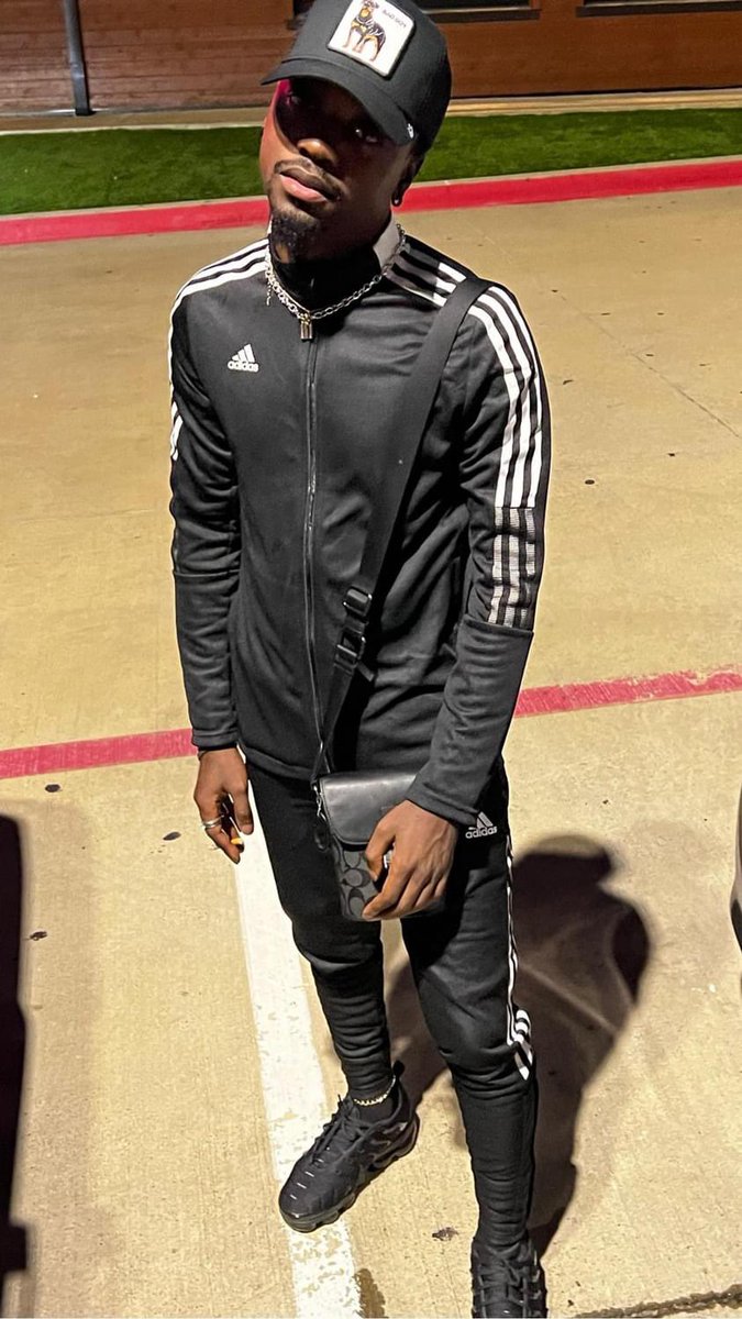 C•R•E•A•M💦 (@100muniiman) on Twitter photo 