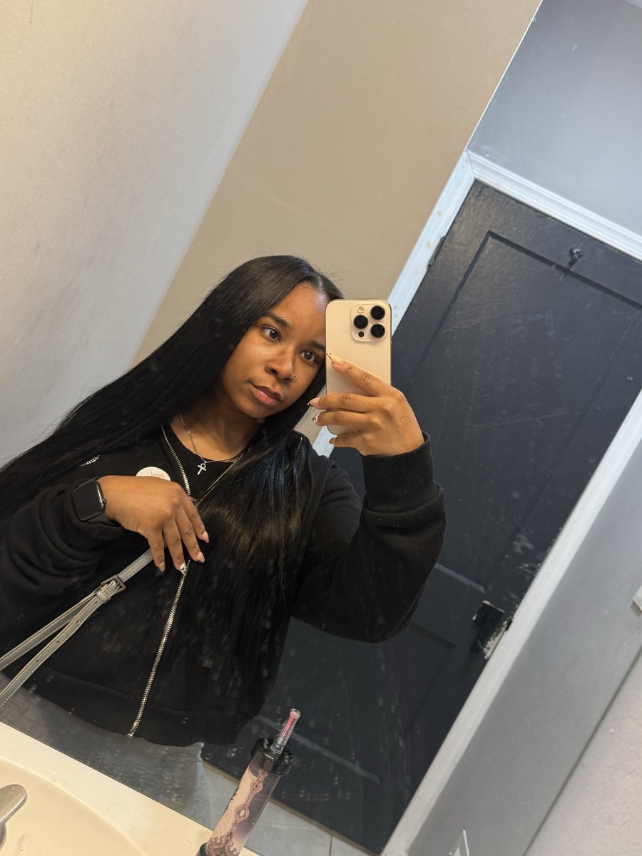 jayceedae's tweet image. Buss down baddie 😻