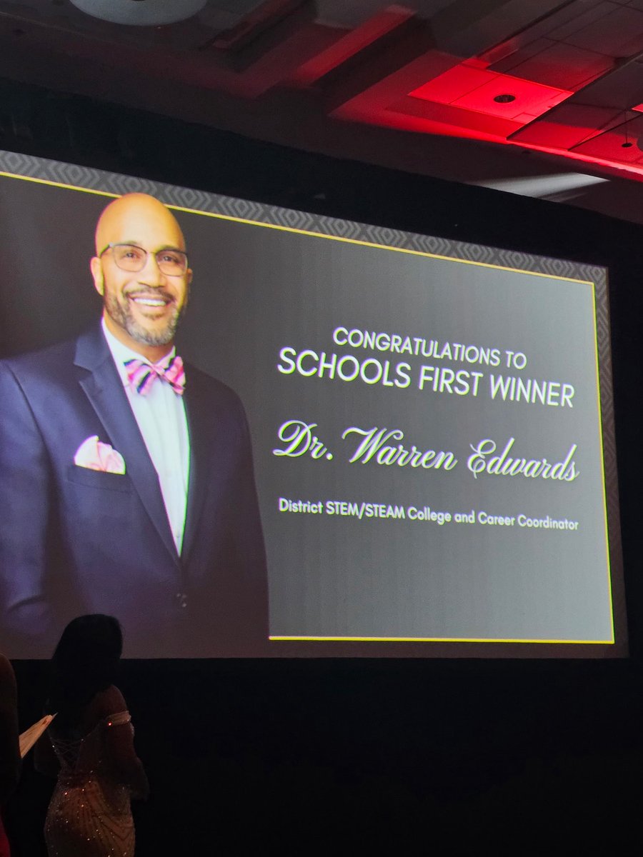 Dr. Warren Edwards|DocSTEM tweet media