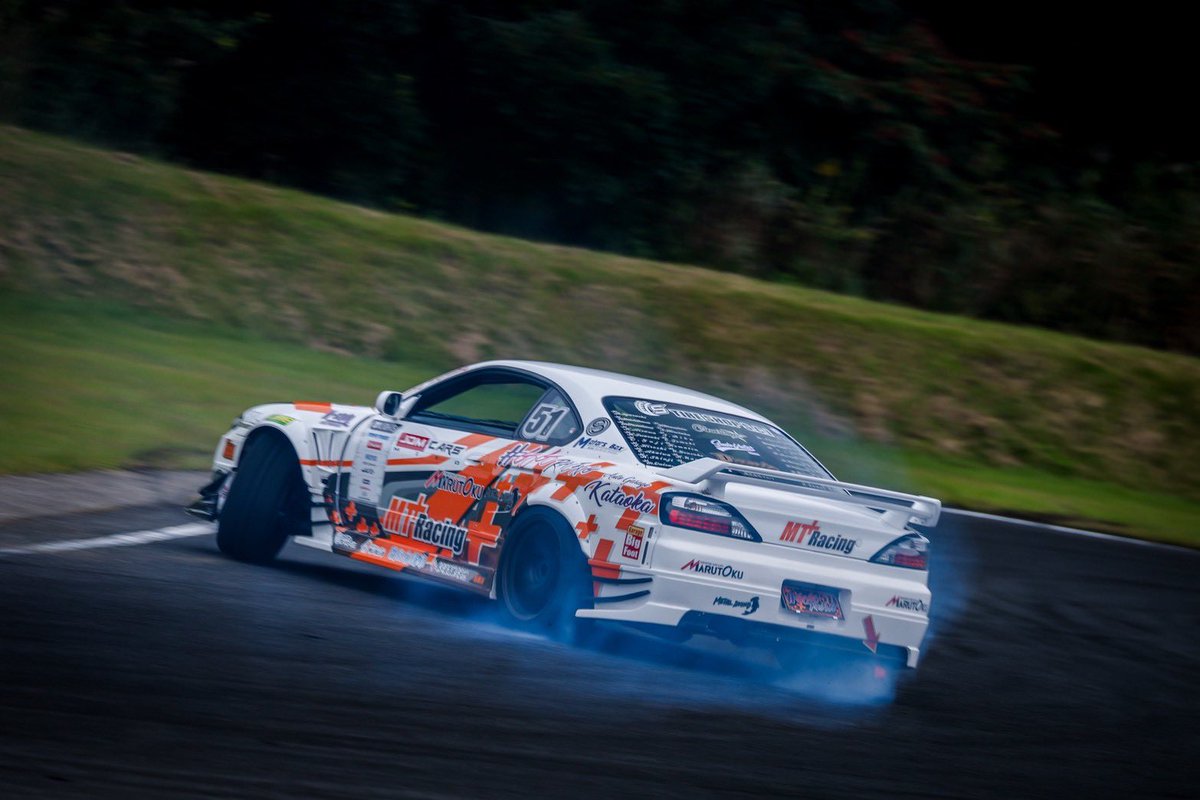 タイヤショップS.C.I 五十嵐Go on X