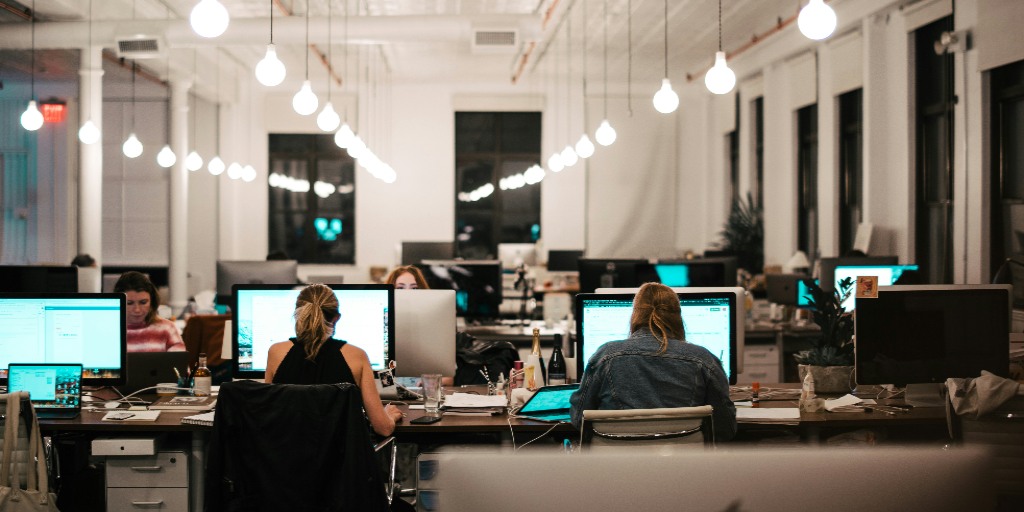 FWRDtweets's tweet image. Sticking with a legacy CRM can cost more than you think. It’s not always tech, it’s holding on too long. If your CRM feels like a burden, our latest Zoho guest article offers clarity.

🔗 zurl.co/osMjk
 
#FWRDCRM #ZohoCRM #CRMTips #BusinessEfficiency