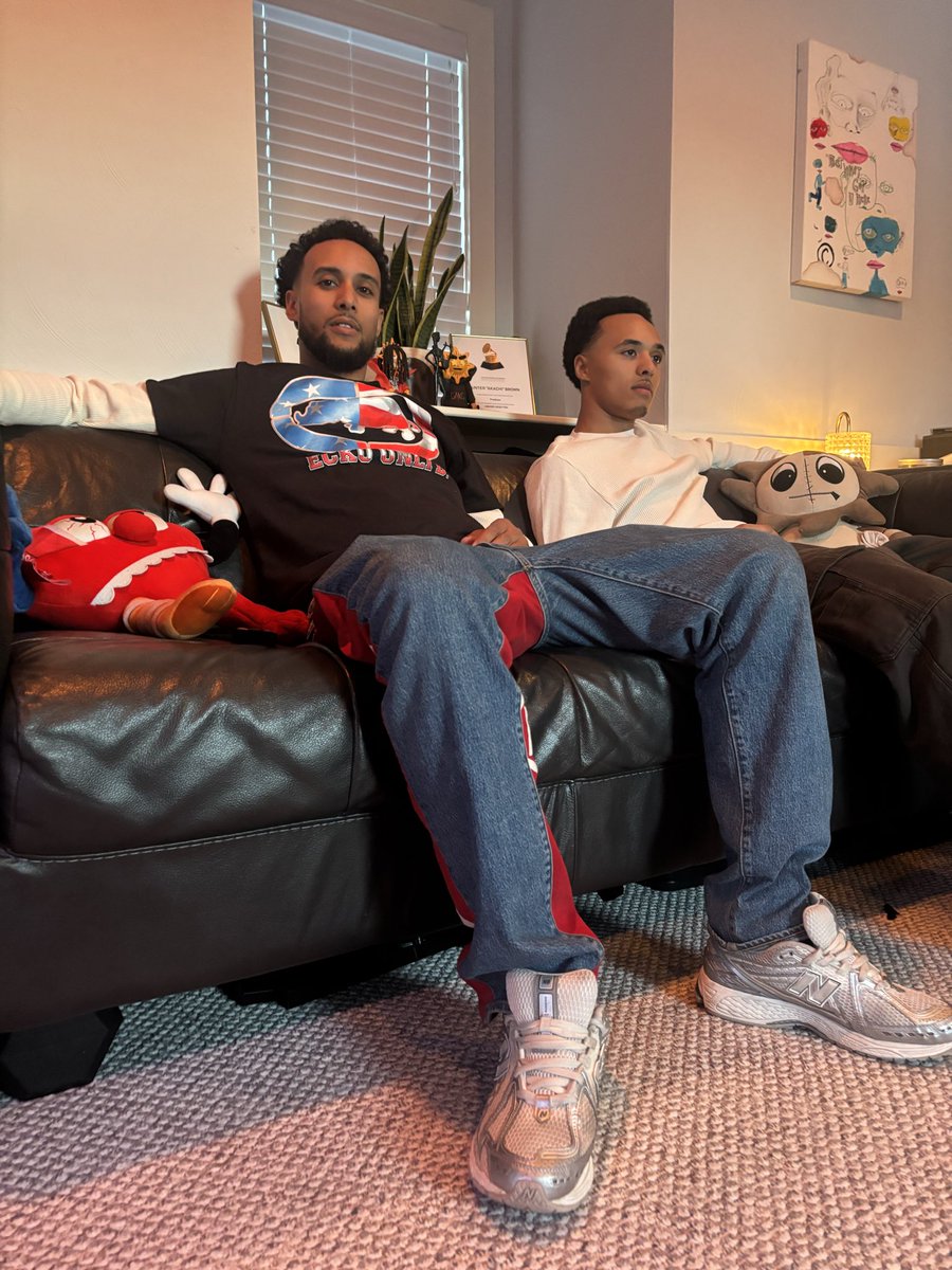 1cloud9chris's tweet image. #y2kday 🎂