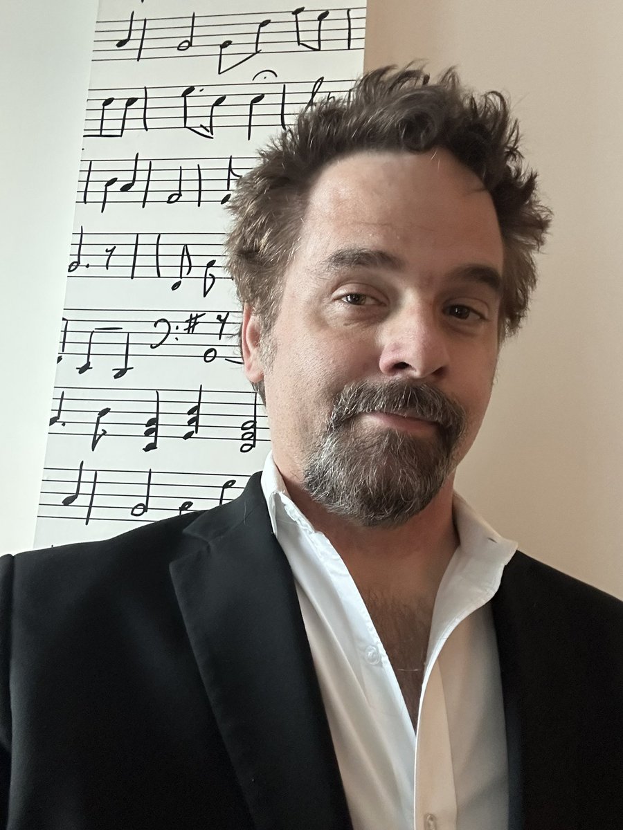 Funkmaster__V's tweet image. At the Josie Music Awards at the Grand Ole Opry cheering on the Strong Armed Robbers gang. Big N Funky Productions has a video up for Best Duo music video of the year. Believe in the funk, at this country music thang! #grandoleopry #JosieMusicAwards