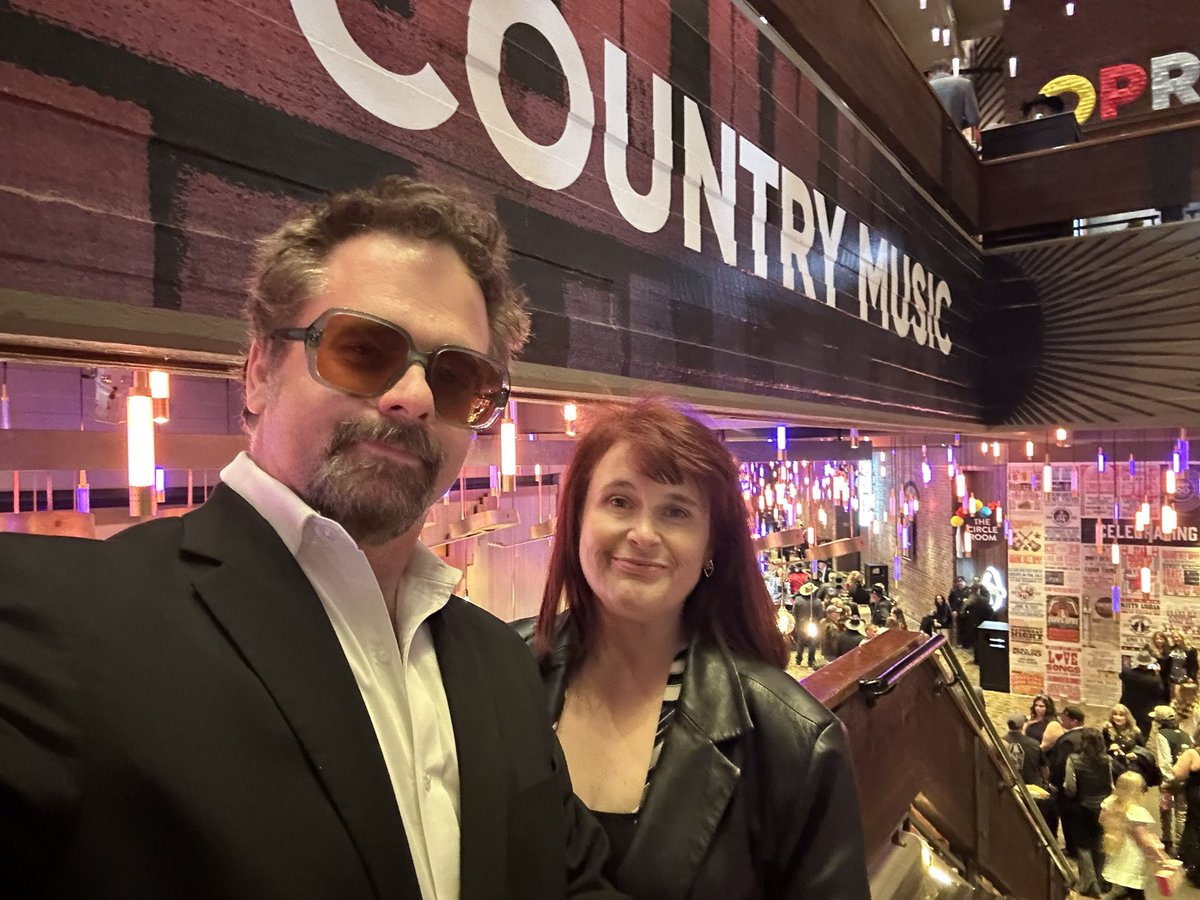 Funkmaster__V's tweet image. At the Josie Music Awards at the Grand Ole Opry cheering on the Strong Armed Robbers gang. Big N Funky Productions has a video up for Best Duo music video of the year. Believe in the funk, at this country music thang! #grandoleopry #JosieMusicAwards