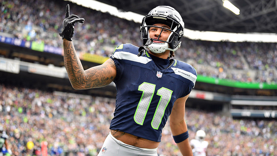 ParlayBrah's tweet photo. Sunday Night Football free card? 

50 likes + RTs ♥️ https://t.co/hxSYGuOXiC