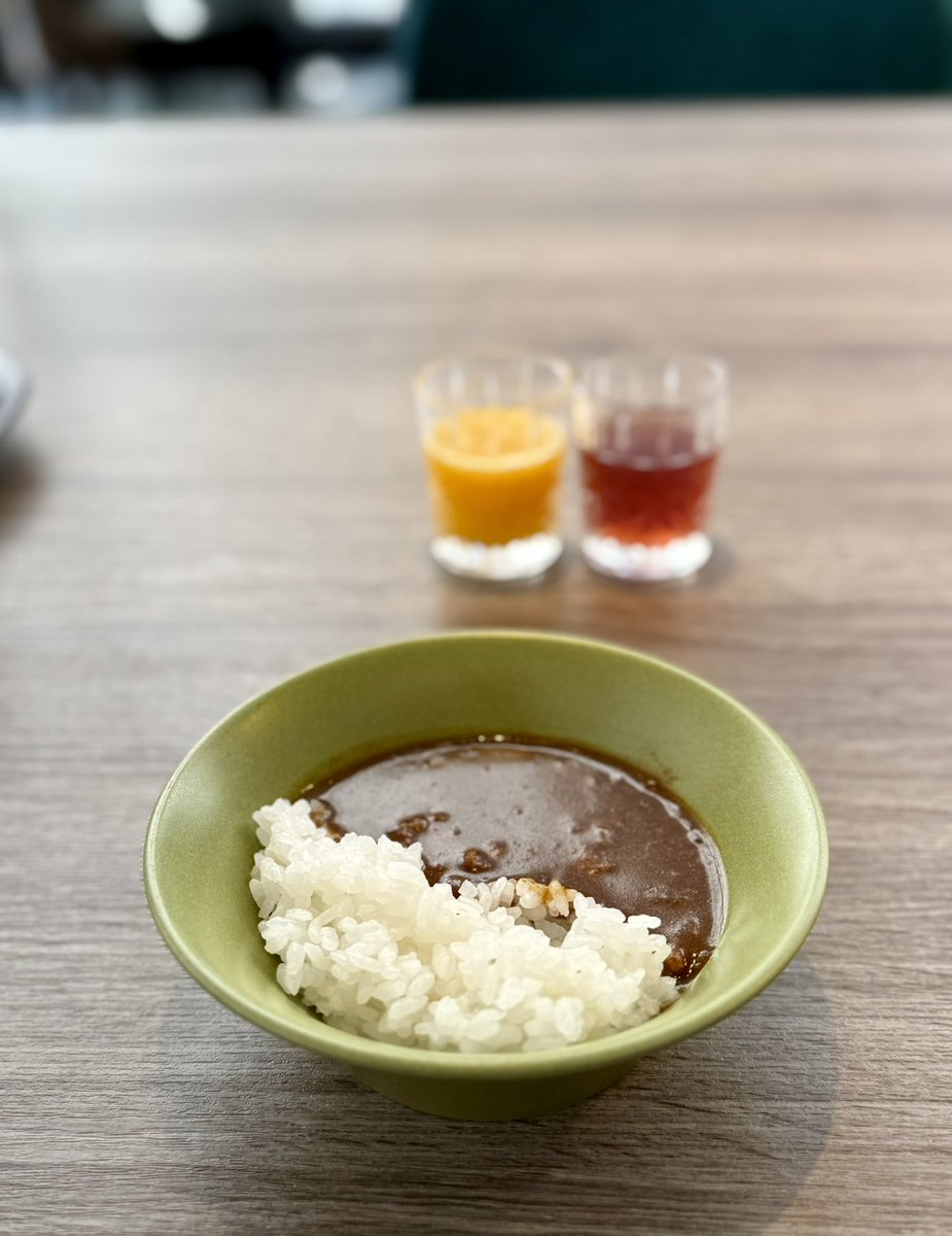 伊豆ワインぶどうのお酢美味しい。
あと締めのふじのくにいきいきポークキーマカレーが最高すぎた。