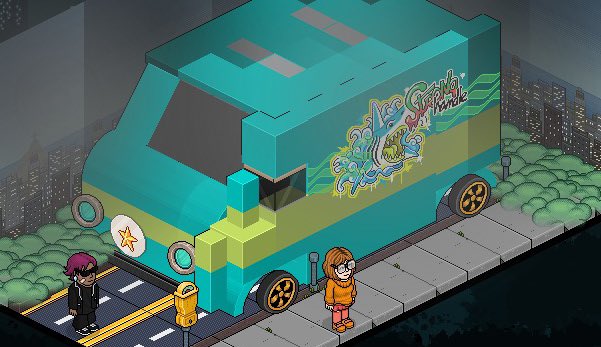 lrygms's tweet image. COMPETIÇÃO: Máquina Mistério 
NICK: Lalinha, 
@OldHabblet 
#Oldween #SpookyOld