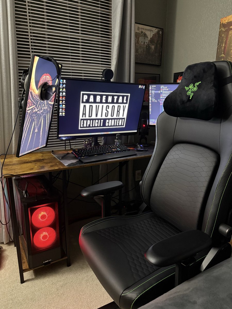 a mighty fine addition to the setup <a href="/Razer/">R Λ Z Ξ R</a>