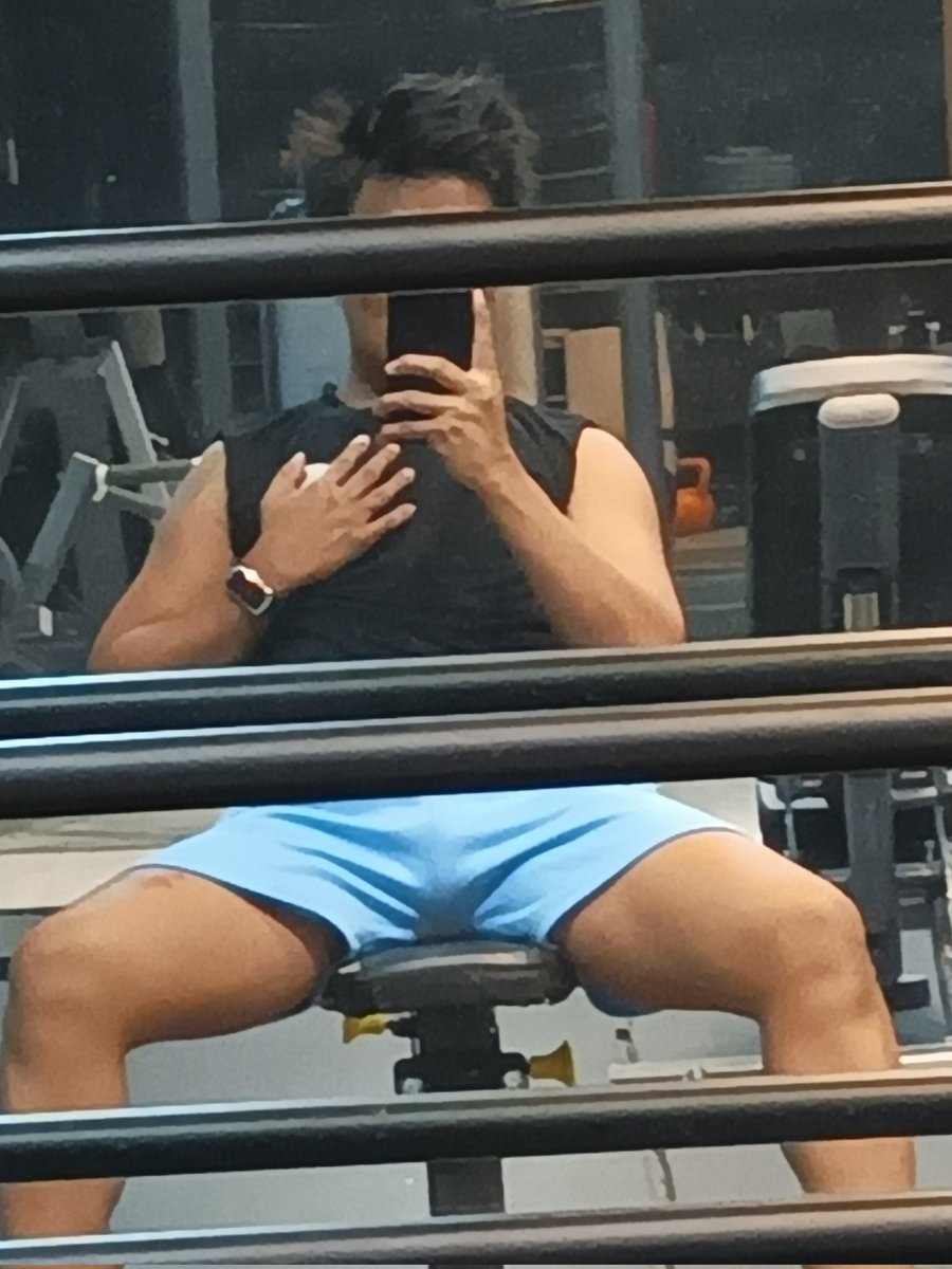 savingyuan's tweet image. Anuna? 🤣