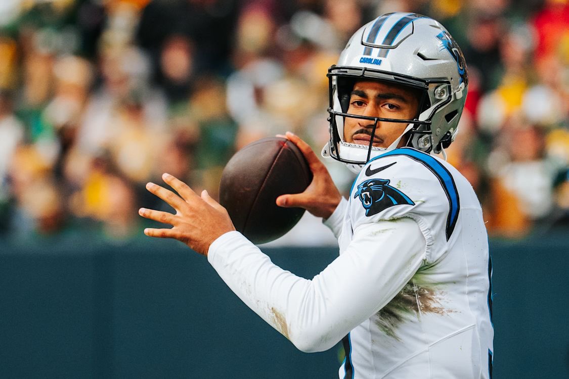 KeepPurringBen's tweet image. Crying about Bryce Young’s stats despite the fact the #Panthers BEAT THE PACKERS IN LAMBEAU…who some consider the best in the NFC…by running the ball down their throats and controlling the clock behind the most makeshift OL in the NFL?

Tells me all I need to know about ya.