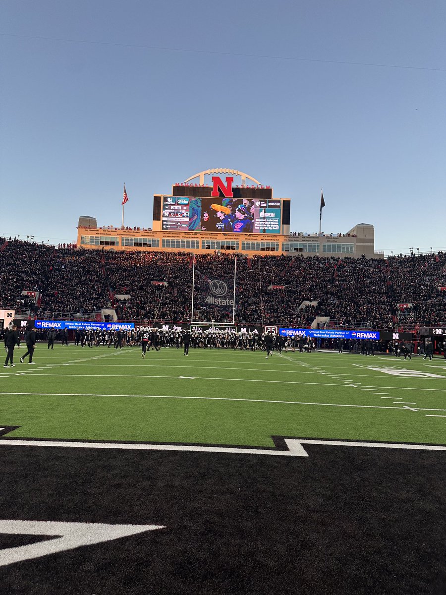 Thank you <a href="/MozeeJ43/">Jamar Mozee</a> <a href="/CoachMattRhule/">Matt Rhule</a> and the Nebraska Fans for a great weekend. <a href="/HuskerFootball/">Nebraska Football</a> gave me a lot to think about. I’ll be back in Lincoln soon. #GBR 🌽