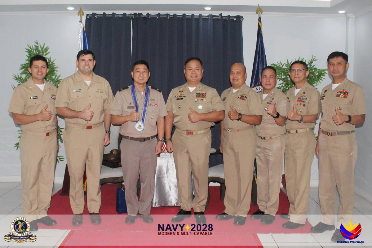 PhilFleet's tweet image. Fleet Engages in Strategic Dialogue with Chief JUSMAG

See full report here:
facebook.com/share/p/1Vitxh…

#PhilFleetVanguardofOurSeas
#ModernandMultiCapablePHNavy
#OneAFPOnePhilippines
#StrongAFPStrongPhilippines
#AFPyoucanTRUST
#SundaloSalamatSaSerbisyo