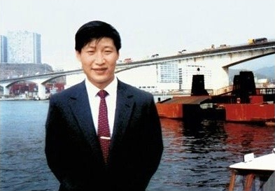 所谓伊人 在水一方 tweet media