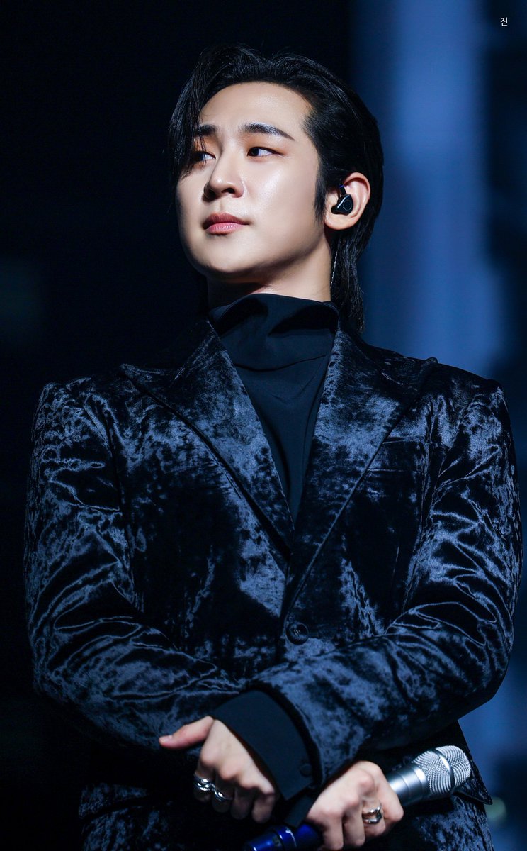 251102 리베란테 콘서트 <BRILLANTE> 

넘 멋있오...🥹
#리베란테 #노현우