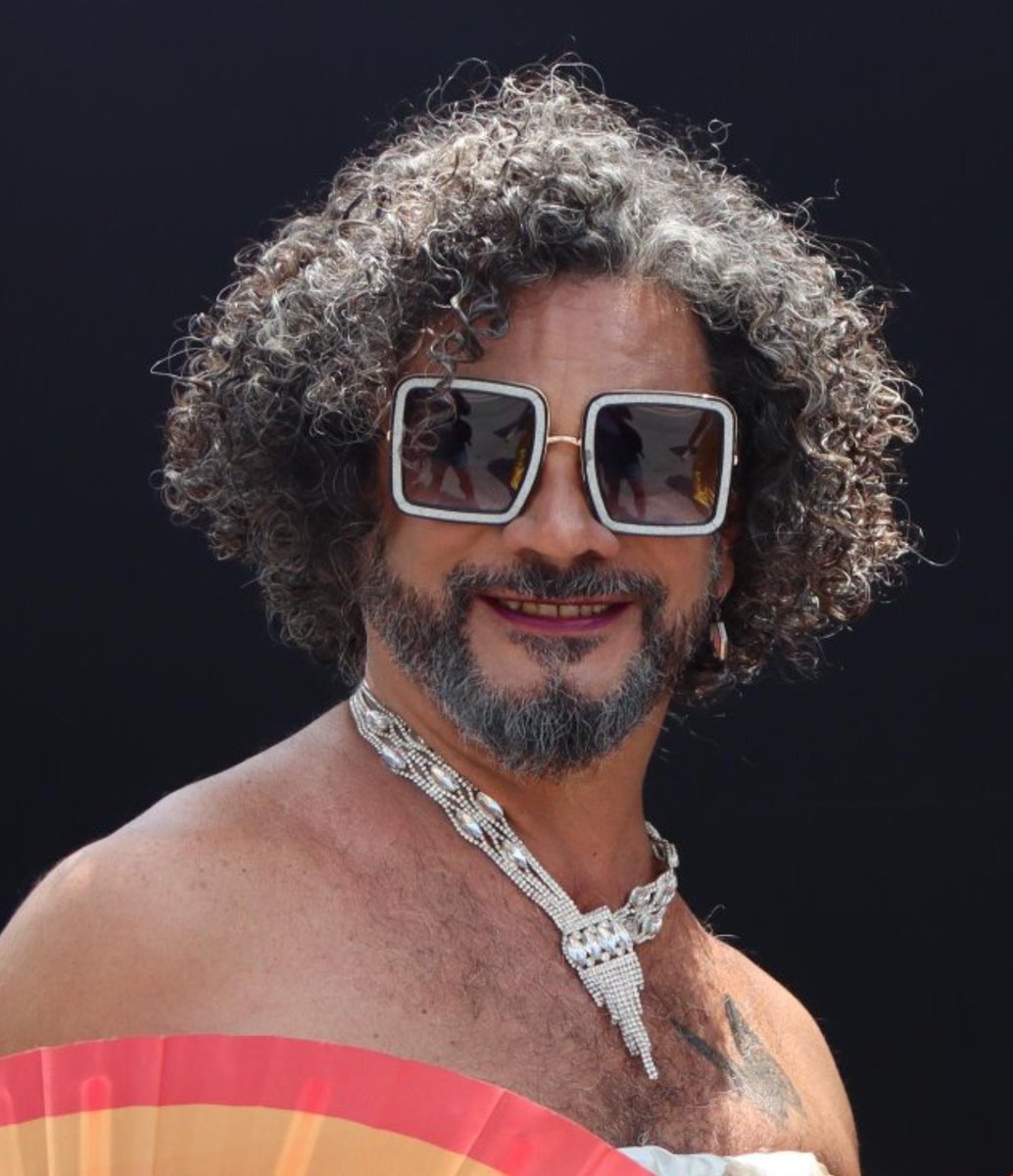 No es demasiado ?
No se, digo….con respeto