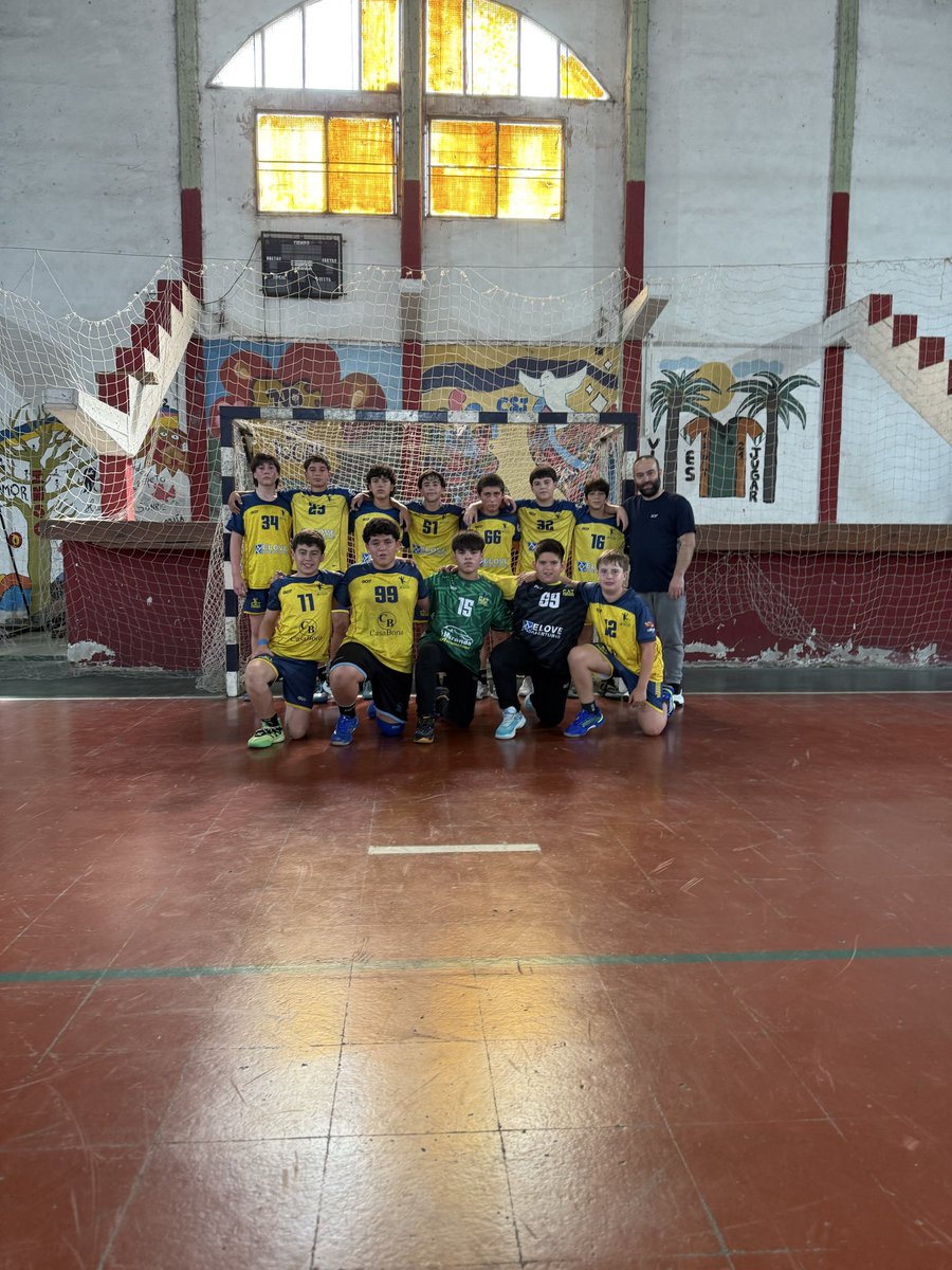 CatHandball1's tweet photo. Disputamos partidos en las categorías:
🤾🏼 Minis Mixto
🤾🏼 Infantiles Mixto, Masculino y Femenino
🤾🏼 Alevines Masculino y Femenino
🤾🏼 Menores Masculino y Femenino
🤾🏽‍♂️ Cadetes Masculino
🤾🏽‍♂️ Juveniles Masculino
🤾🏽‍♂️ Primera Masculino https://t.co/ZaK2Rz95WO