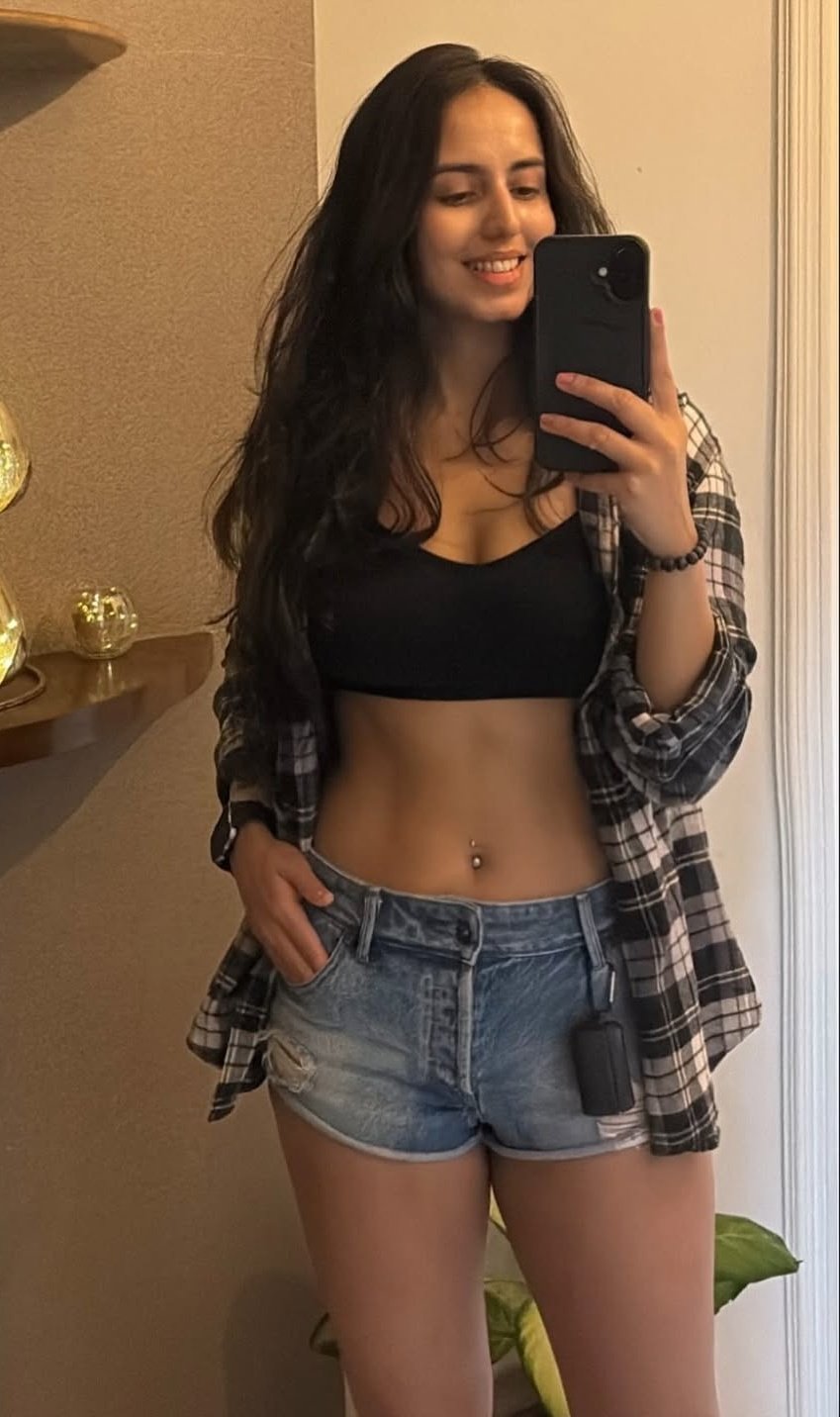 G4yvnKZa0AAWWRD?format=jpg&name=large