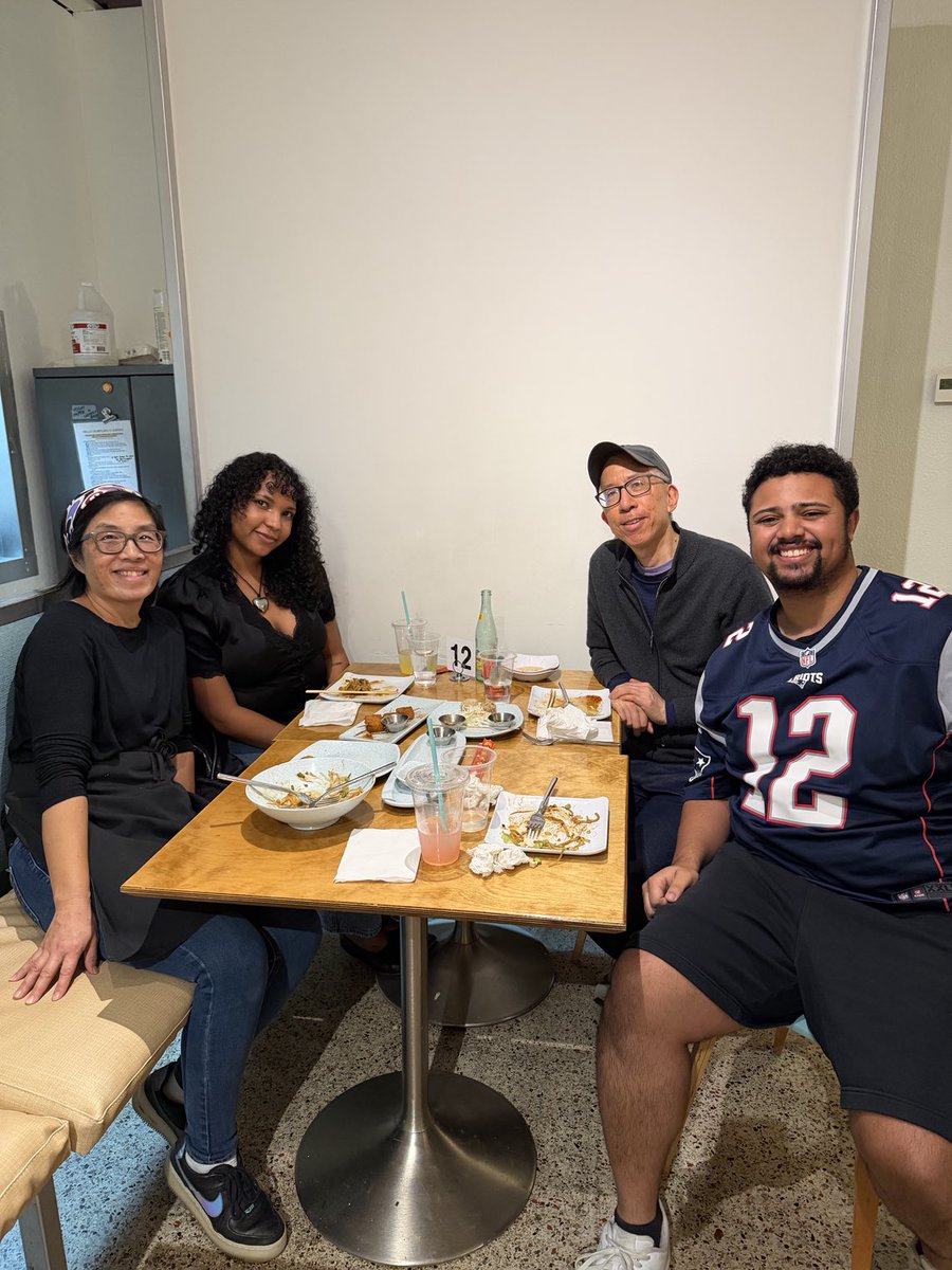 Introducing ⁦<a href="/jparkerwrites/">Jordan Parker</a>⁩ and ⁦<a href="/india_roby/">india jade</a>⁩ to the wonders of June and Hello Dumpling.