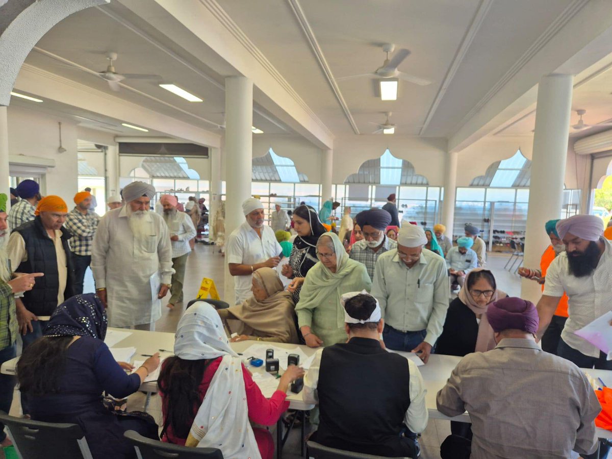 CGIPerth's tweet image. Consulate General of India, Perth organised Special Consular Camp in association with Sikh Association of Western Australia for issuing Life Certificates to Indian diaspora on 2 November 2025 at Canning vale Gurudwara Sahib. Hundreds of members of Indian diaspora visited the Camp…