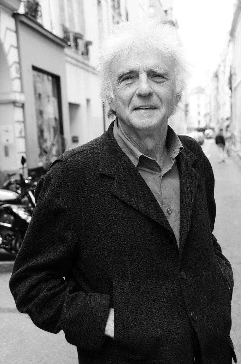 aracalacana's tweet photo. Armand Mattelart fue un maestro de generaciones, un motor intelectual y es una referencia insoslayable sobre geopolítica y comunicación.
Gran parte de sus libros son de acceso libre en la red que estudió, entendió y criticó.
Una gran pena su muerte. Lo vamos a extrañar mucho 🖤 https://t.co/yCnLaFVRZV