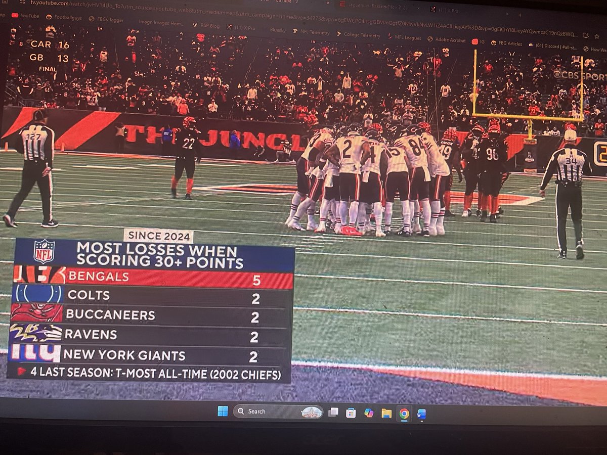 MattWaldman's tweet image. In horror flicks, this is foreshadowing…