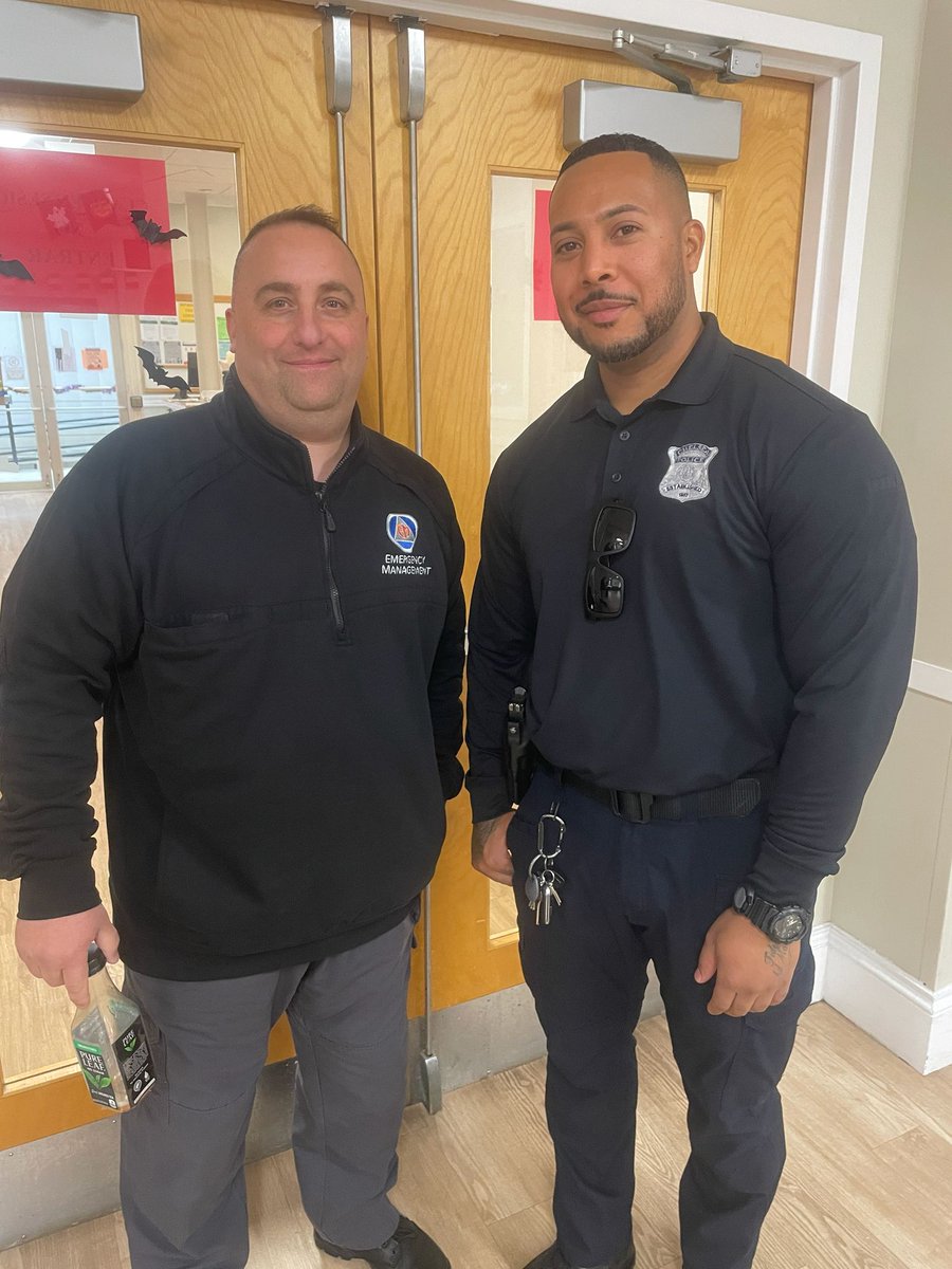 Always a great time with our friends at the Chelsea Senior Center! We were joined by Sgt. Otero, OEM Director Steve Staffier, Chamber Director Hassell, Highland Park Director Sutton, &amp; Councilor t. Garcia.

Thanks again for hosting the monthly coffee hr!

#CoffeeWithSeniors