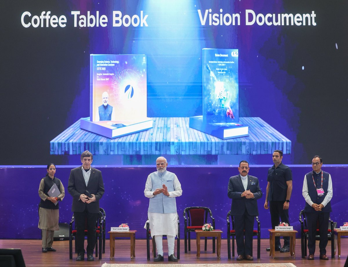 PrinSciAdvOff's tweet image. At #ESTIC2025, the PM launched the RDI Fund — enabling low/zero-interest financing for private sector research &amp;amp; innovation.

He also released the Vision Document &amp;amp; Coffee Table Book showcasing 11 years of S&amp;amp;T achievements, followed by a short film on India’s RDI journey.…