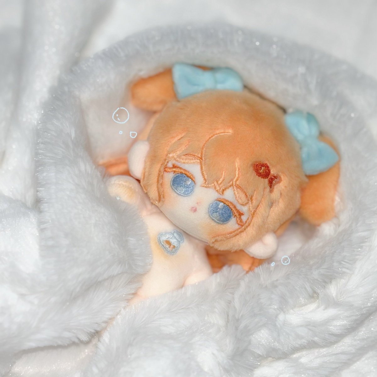 #studiofluffy
#뻐끔이의일기장
#무속성_뻐끔이

오늘은 너무 추워서 일어나는게 너무 힘들어써요 (∪.∪ )...zzz