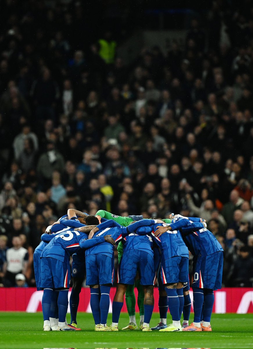 Good morning, fam. We're not just a team we're a family that fights together. HAPPY NEW WEEK BLUES. 👋👋💙💙