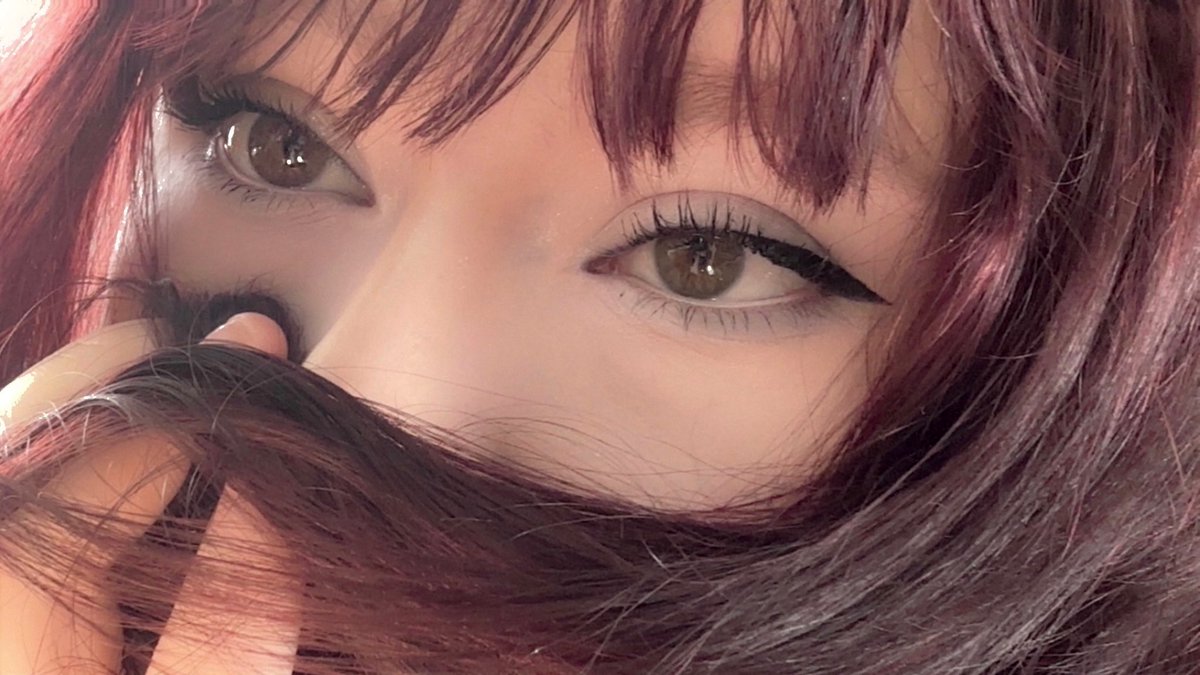 girlnthewoods's tweet photo. my hair was red https://t.co/wzOkpWTjZb