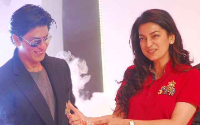 iam_juhi's tweet image. A 1,000 trees for my friend, co-star, partner, with whom I have laughed, cried, celebrated SO much!!!!!! God Bless him 🌟🙏🏻 @iamsrk Haapppyyy Birrthdaayyy Shah Rukh!!!!!!!! 🥳🥳🥳🥳🥳🥳⭐️⭐️⭐️⭐️⭐️⭐️⭐️⭐️🙏🙏🙏🙏🙏🙏🙏🙏😇😇😇😇😇😇😇😇💕💕💕💕💕💕💕💕