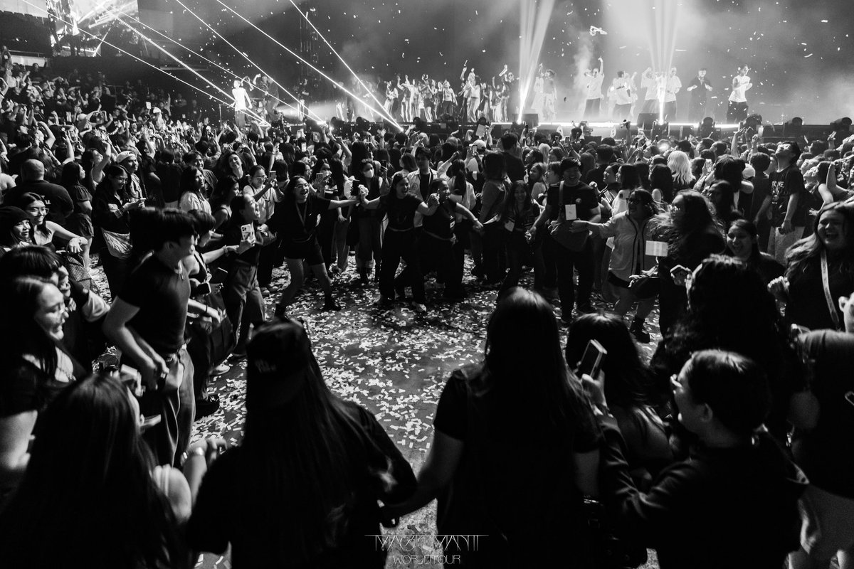 MAGICMAN 2 WORLD TOUR 2025–2026 in Manila

<a href="/JacksonWang852/">Jackson Wang</a> 

Salamat po, Philippines!🔥
You guys were absolutely insane! The energy was just out of here, and we truly felt your power and passion.
Hope you guys could relate and take away some strength from the show.