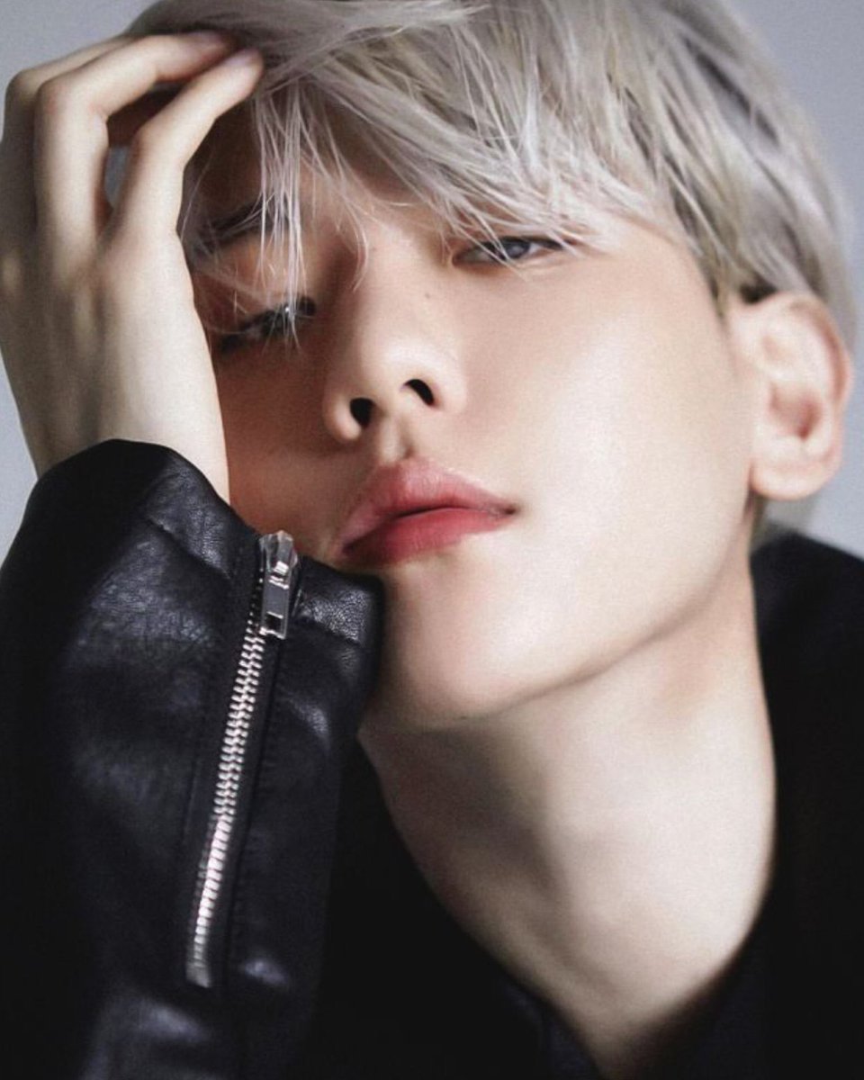 i vote #BAEKHYUN #2025MAMAVOTE