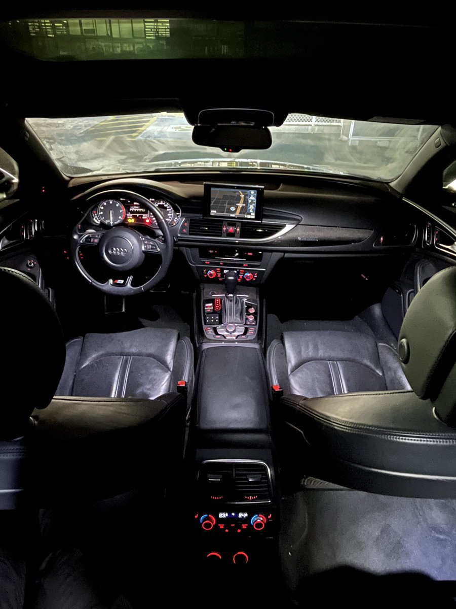 __Audi__S7__'s tweet image. 明後日までの募集

国内希少、アウディS6アバント　4G後期(2017)450hp 
左ハンドル　パルコナレザー　ハバナブラックパール(OP) サンルーフ
89000キロ
法人ワンオーナー車でうちがセカンドオーナー

気になる方DM下さい
支払い方法と名変など相談させていただきます
金額の目安は相場-100〜位