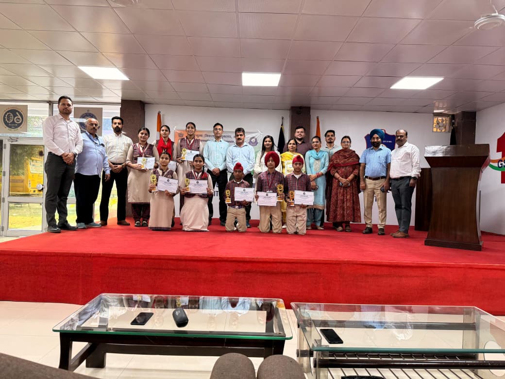 Amritsar Customs tweet media