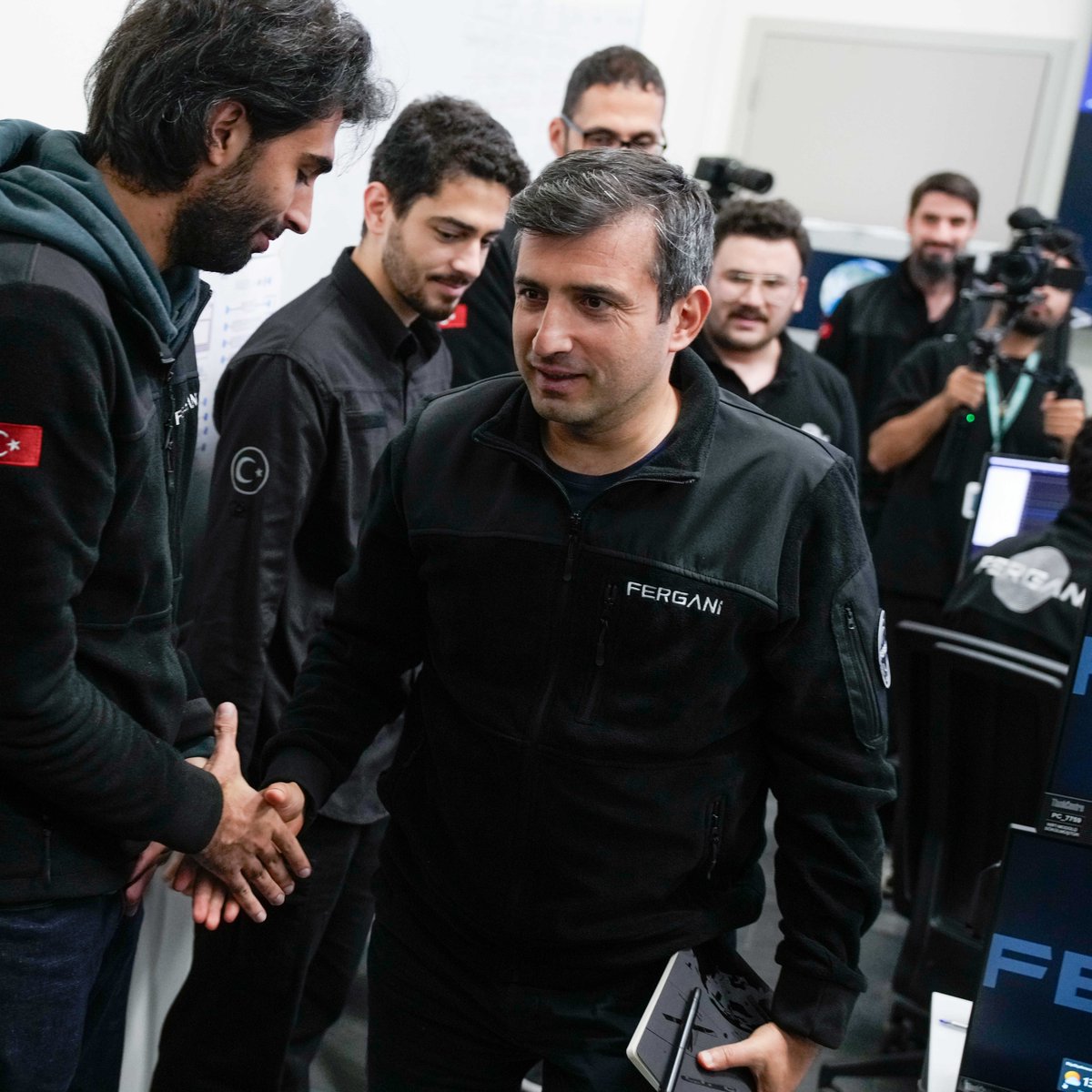 ADIM ADIM ULUĞ BEY’E! 🇹🇷🛰️🌍

🗣️Fergani Uzay CEO’su Selçuk Bayraktar:

“Fergani Uzay girişimimizin ikinci uydusu FGN-100-d2 başarıyla uzaya ulaştı. Bu uydu inşa edeceğimiz Uluğ Bey Küresel Konumlama Sistemimizin 100 kilogram sınıfında bir test uydusu. 2022 yılında faaliyete geçen