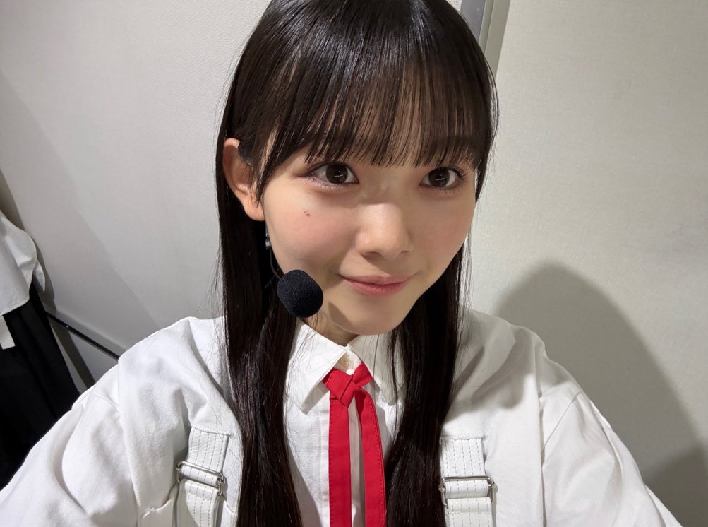 __shizuki122's tweet image. 初期と顔つきだいぶ変わったように見える🙂‍↕️ライブお疲れさま！🌼#uiblog