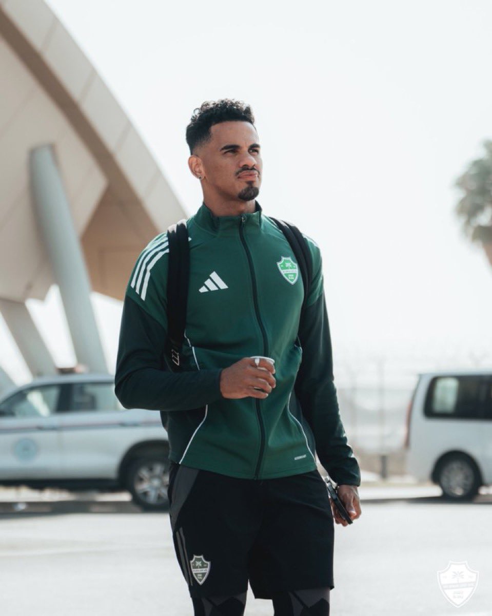 الشخص الوحيد الي ممكن يرجع الشغف والحياة 💚🧠