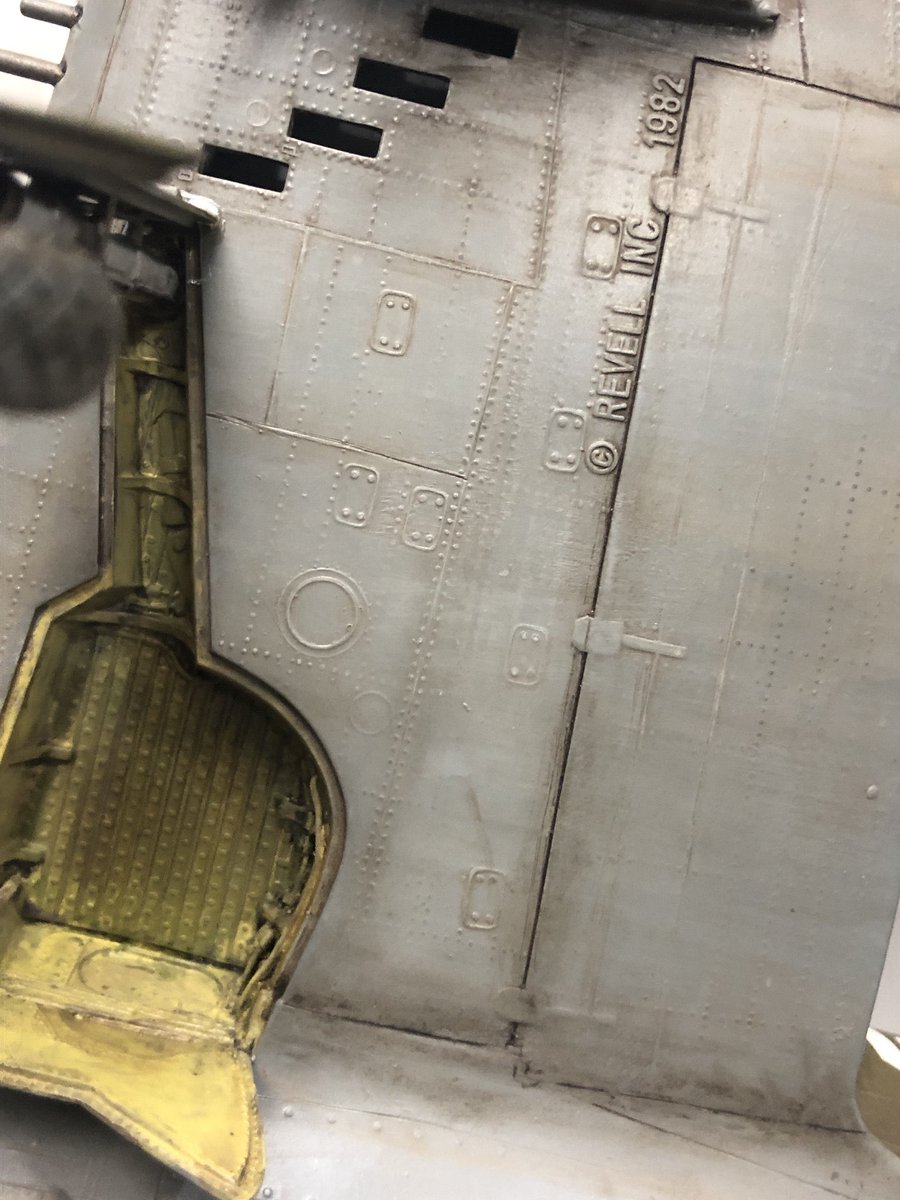 okbgrafik's tweet image. イイねが結構ついたので！Revell 1/32 P-47。横山先生にFBのレベルのサークルに投稿したほうがいいよって言われたの思い出したのであとで投稿しようかな~