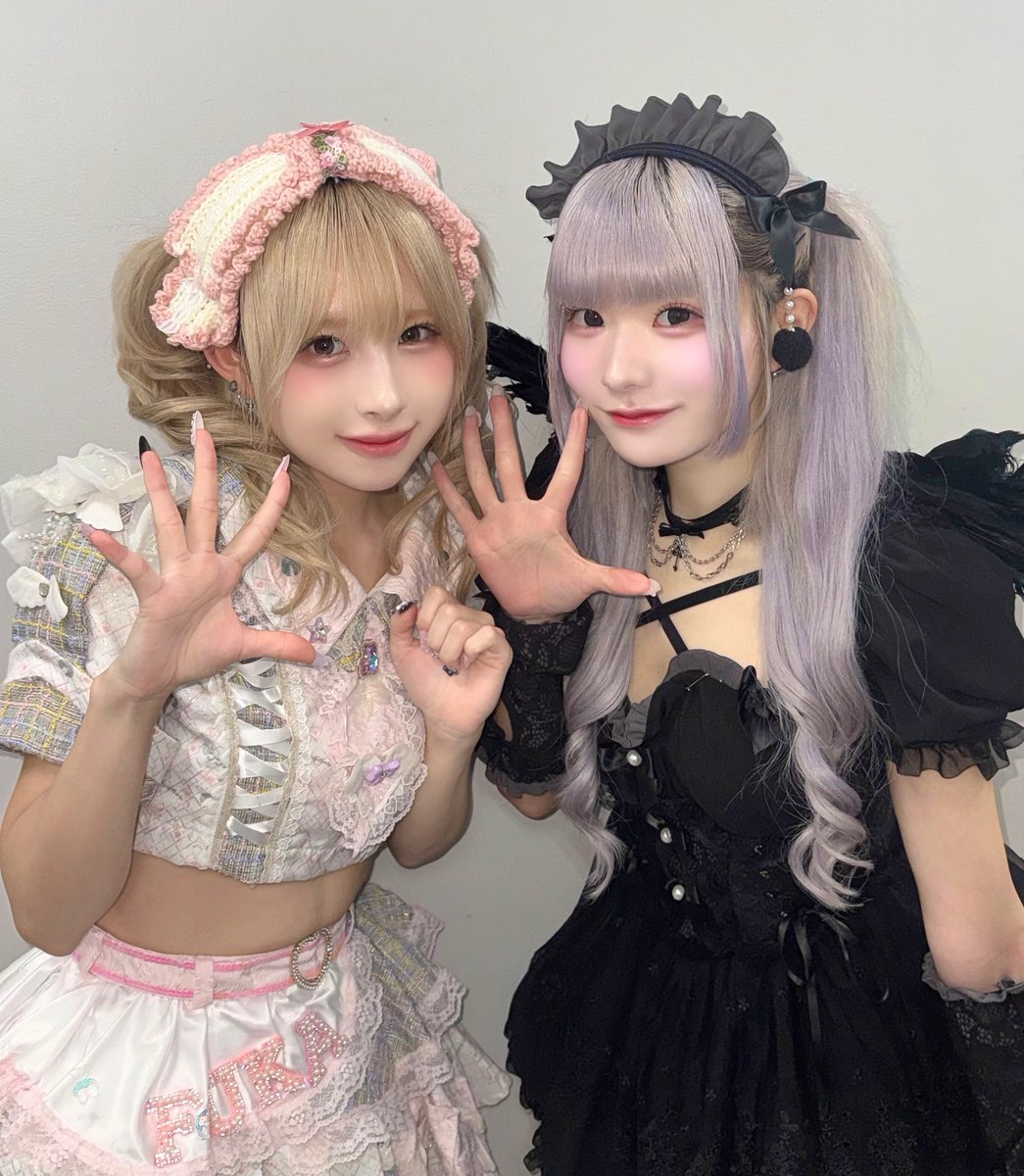 大好きなクマリデパートさんの楓フウカさん(<a href="/qumali_fuka/">楓フウカ☁️クマリデパート</a> )にお写真撮って頂きました❕︎︎☁🌈💖

ずっと楽曲もパフォーマンスも大好きで、こうしてお会いできて光栄でした(ᐡ ′̥̥̥ ˙̫ ‵̥̥̥  ᐡ)
お時間ない中丁寧にお話してくださって本当にありがとうございます🥲