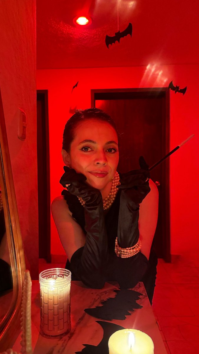 Kelly R. tweet media